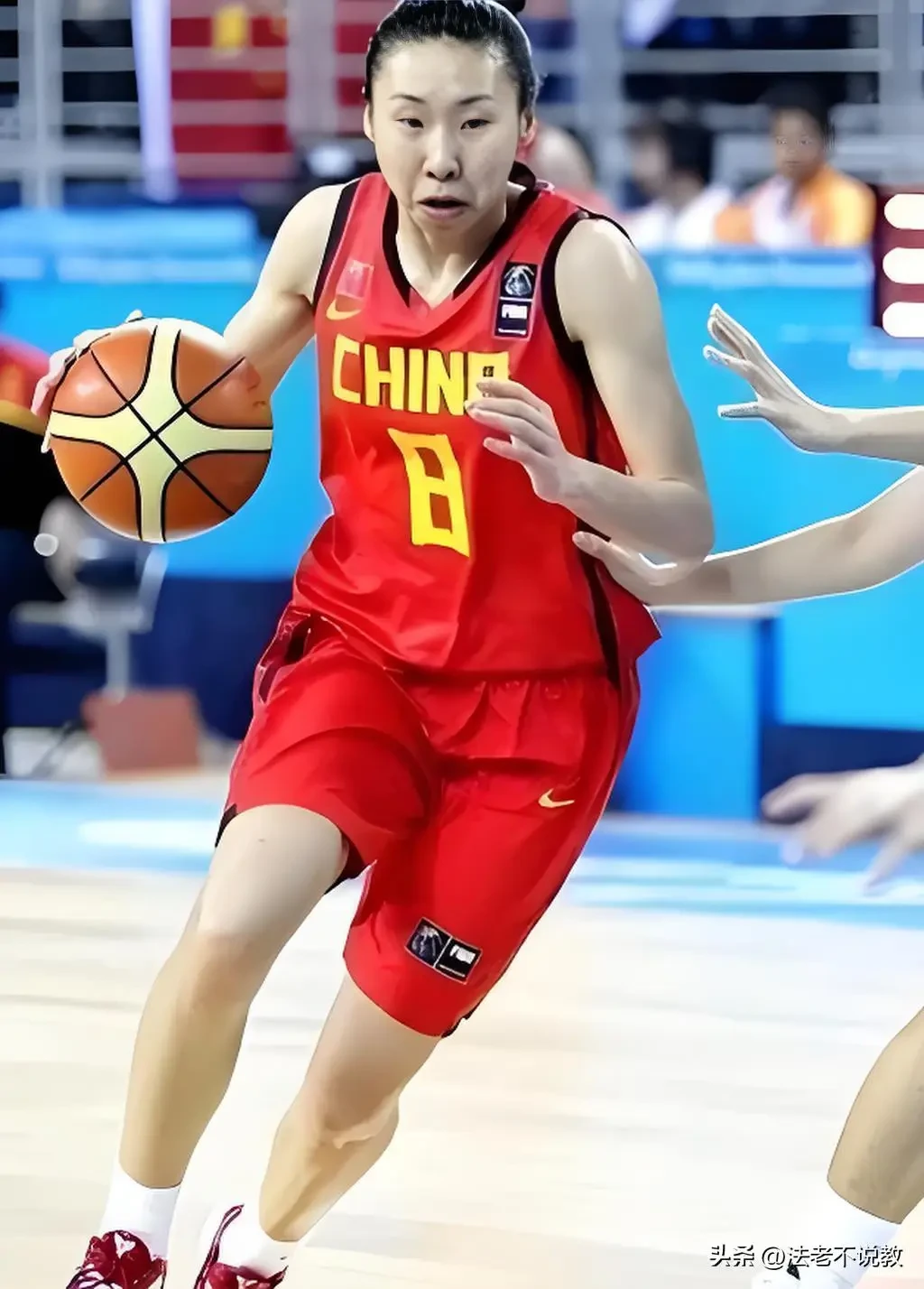 退役篮球运动员如何维持体能